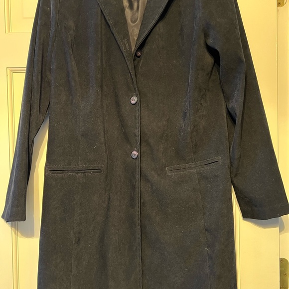 Ladies medium slightly used black blazer - Picture 2 of 8